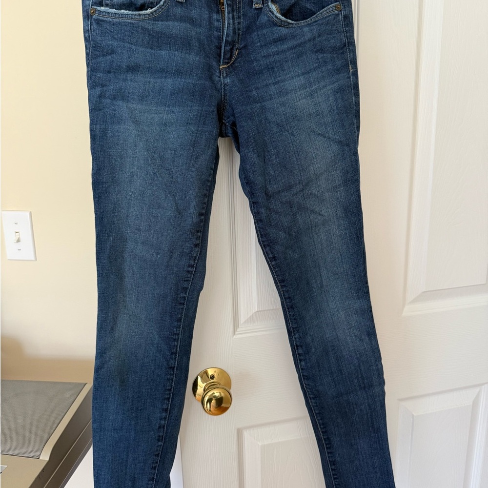 Joe's Jeans Skinny Jeans in Dark Blue Wash